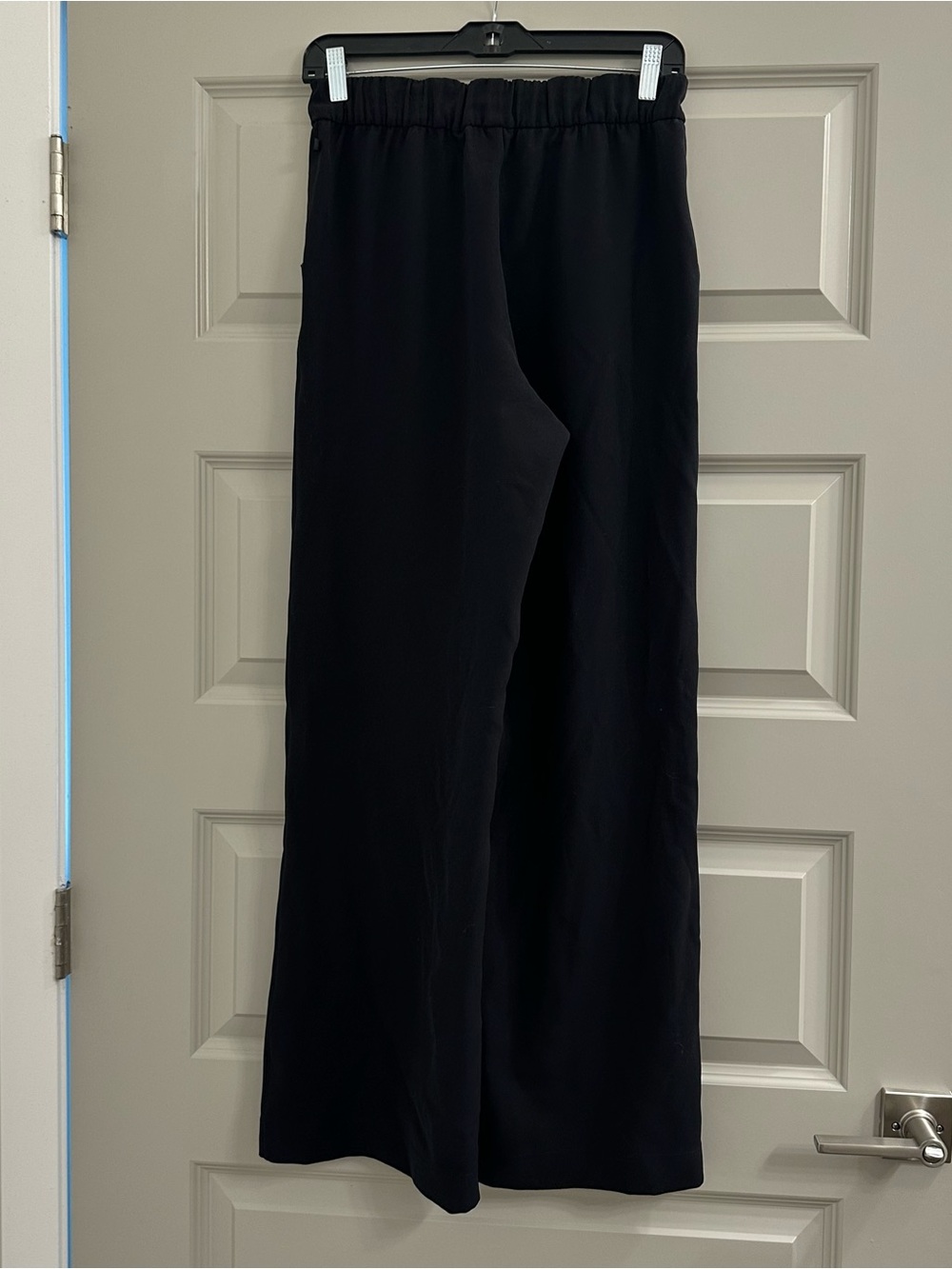 Lululemon Noir Pant *Woven - Picture 4 of 7
